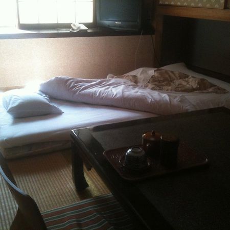Kamesei Ryokan Chikuma Экстерьер фото