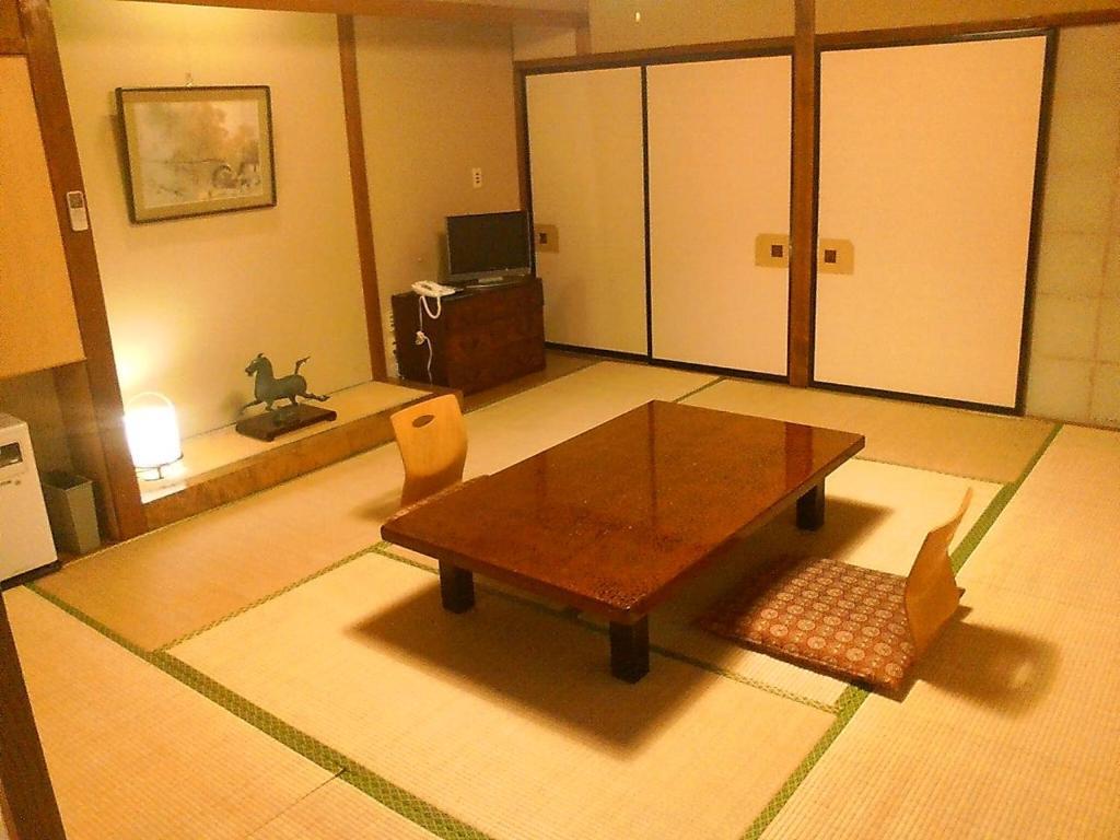 Kamesei Ryokan Chikuma Номер фото